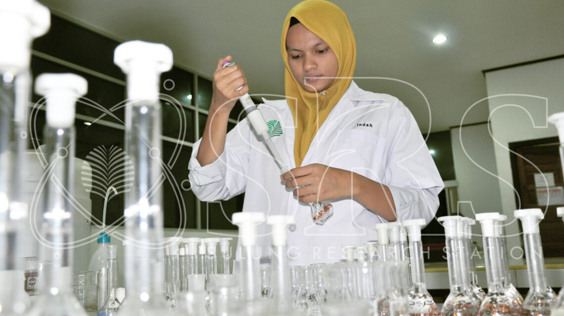 Laboratorium Kelapa Sawit Sulung Research Station